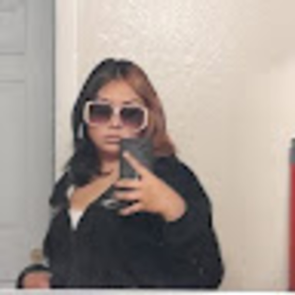 Meet your Posher, Isa